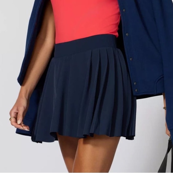 Inspire Skort Navy - Picture 1 of 7